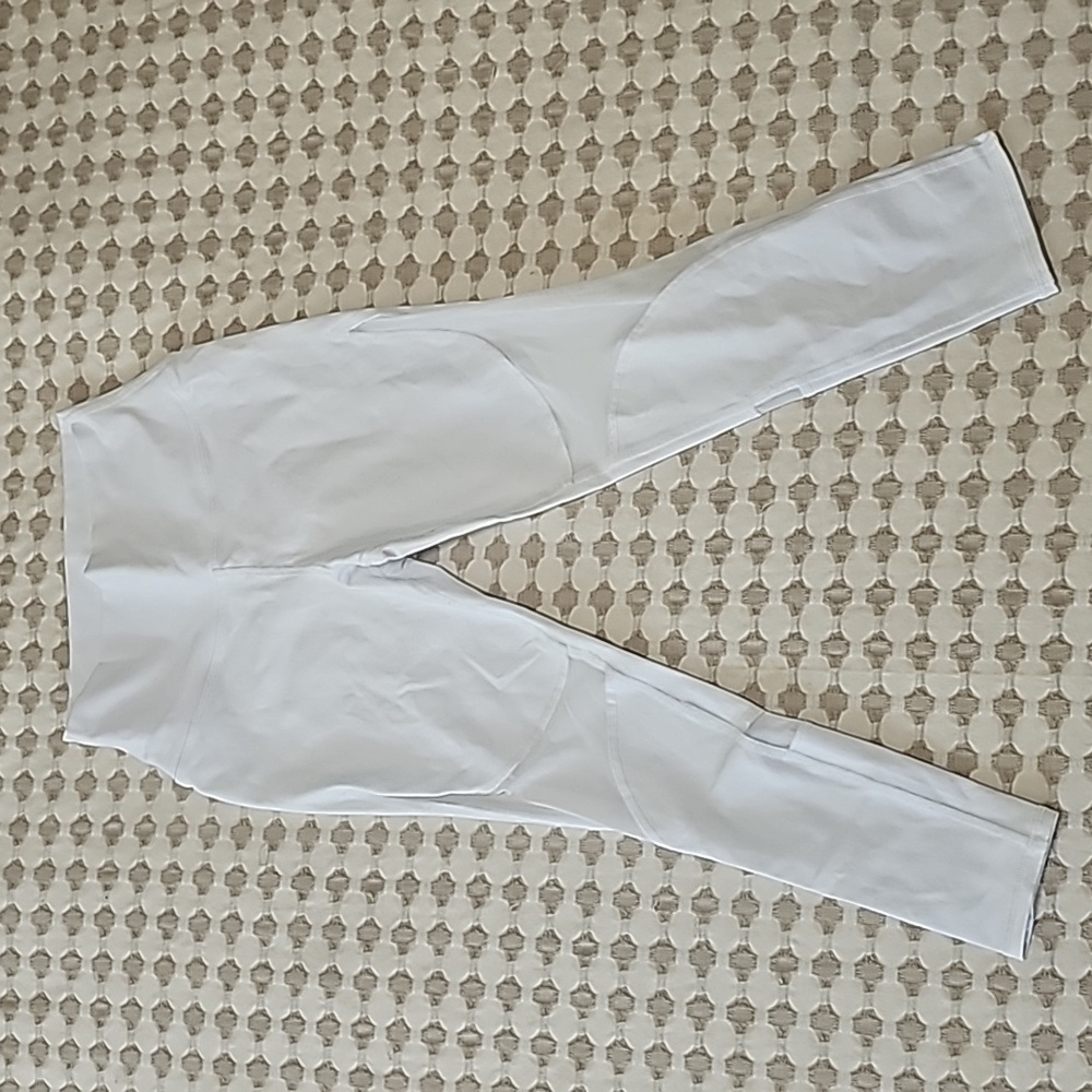Alo Yoga capris